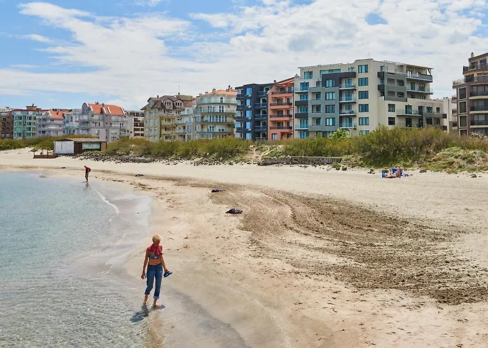 Sea View Апартамент Поморие